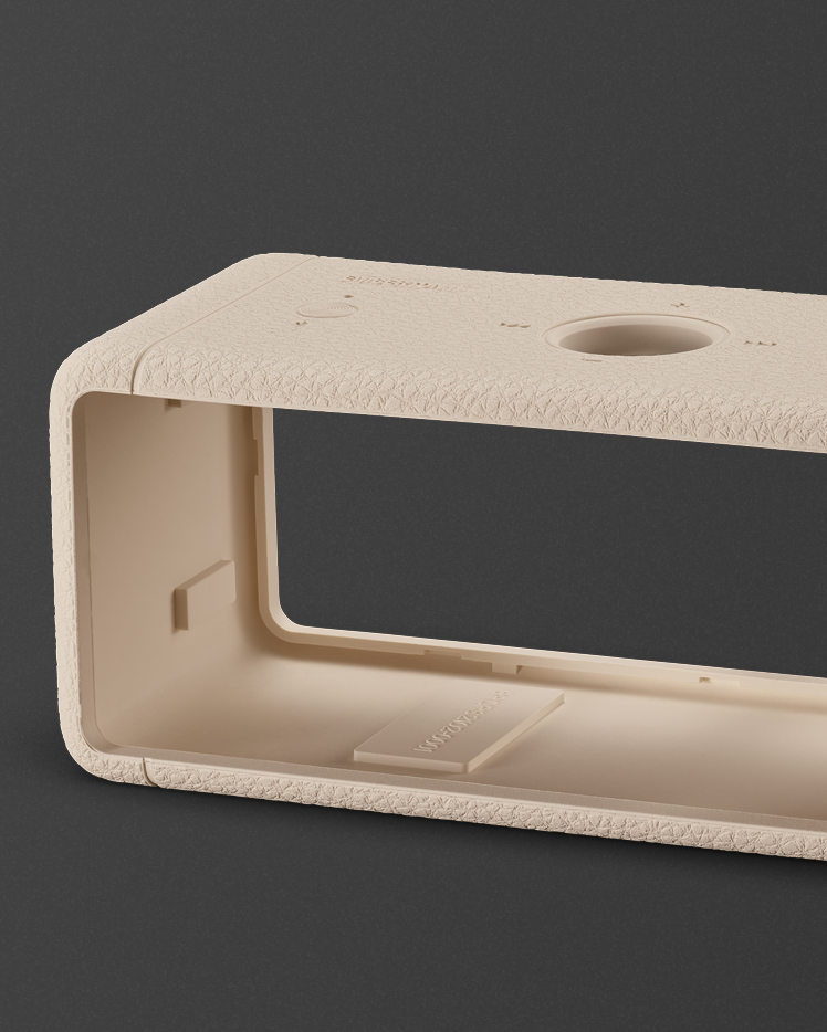 EMBERTON II CREAM SLEEVE